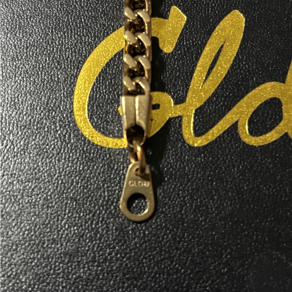 Gld Chain Necklace - Picture 2 of 4
